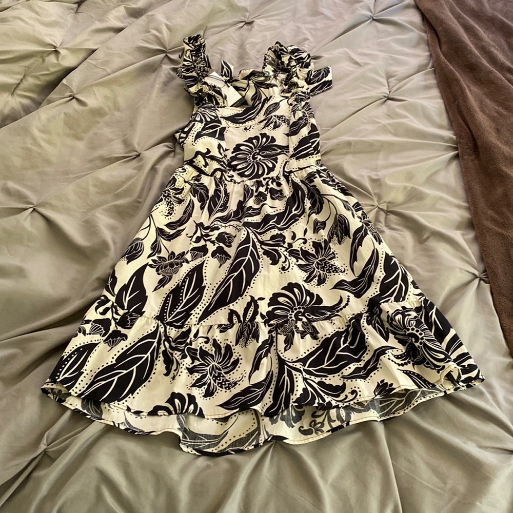 Who What Wear by Target. Open back black and white floral dress.